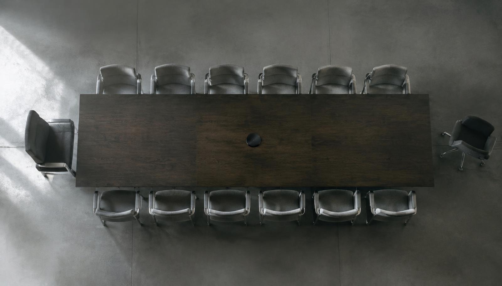 What Is Groupthink, and Why Do Smart Groups Fail?